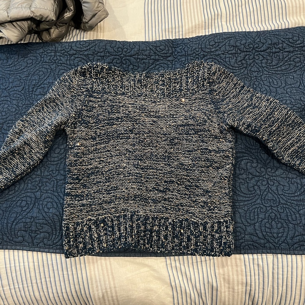 Women’s sweater